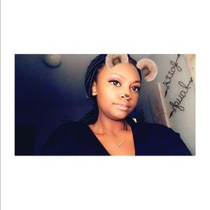 Meet your Posher, Tessra